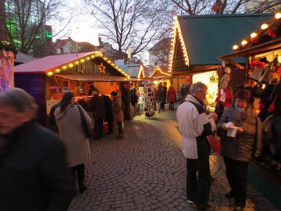 Eindruck vom Neuhauser Weihnachtsmarkt 17