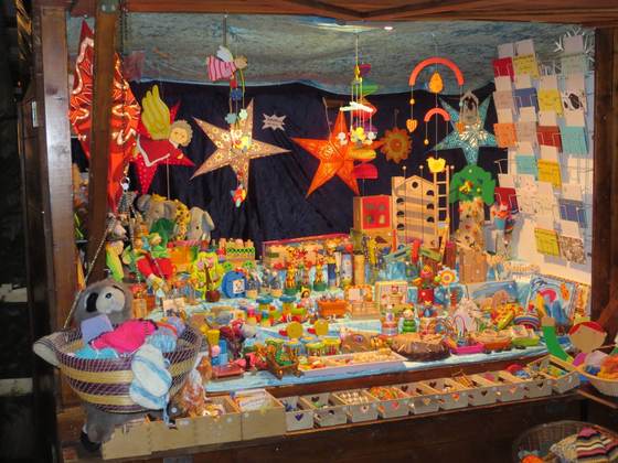 Eindruck vom Neuhauser Weihnachtsmarkt 24